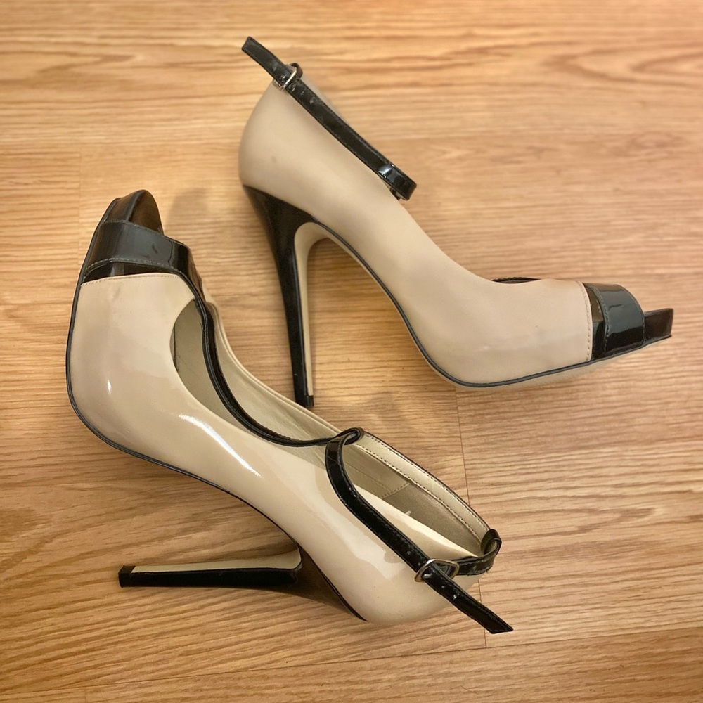 Aldo T Strap Stiletto Heel (Worn once )